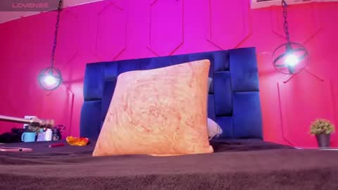zoe_blosson online show from July 3, 7:29 pm