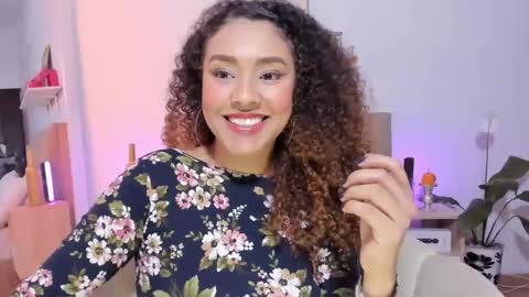 Zoe Gruber online show from January 9, 1:22 am