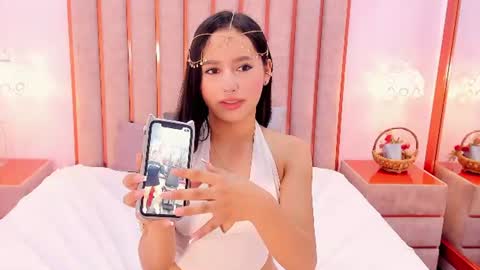 Zoe Monrow online show from June 10, 12:26 pm
