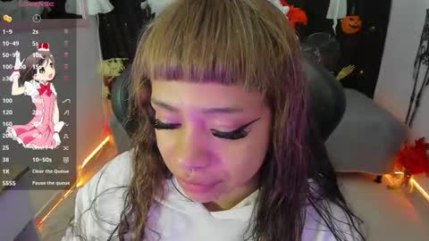 zoe_sullivan_ online show from October 18, 10:08 am