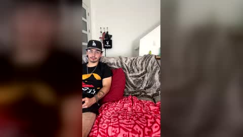 zoeafterdark online show from April 23, 2:52 am