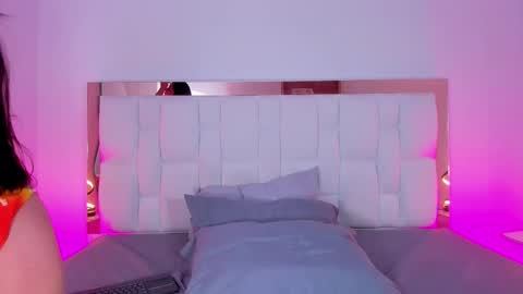 Zoe online show from February 11, 6:23 pm