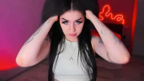 zoedrift online show from February 24, 6:00 pm