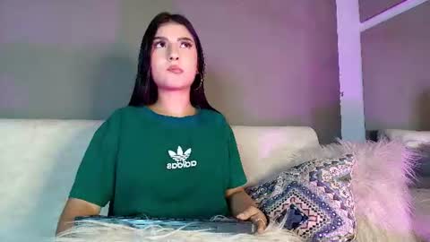 ZOE online show from July 9, 10:58 pm