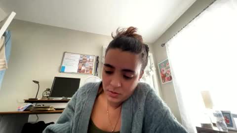 Snapshot of zoel87 chatting on October 24, 6:19 pm LovelyLatin25 online show from October 24, 6:19 pm