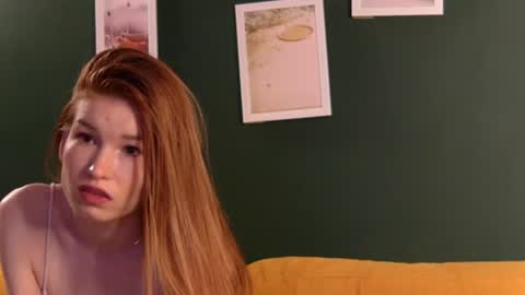 zoenymph online show from June 16, 5:22 am