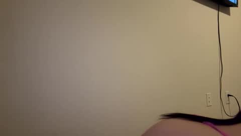 zoerainsexyy online show from May 25, 2:28 am