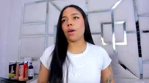 ZoeSwam online show from November 27, 11:29 am