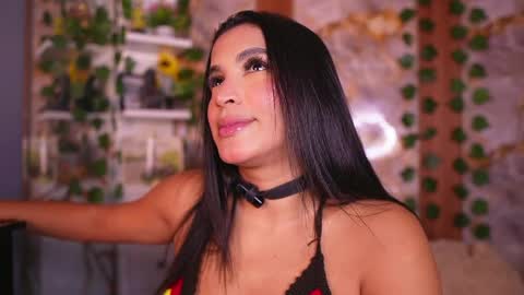 zoey fox  online show from April 12, 2:15 am