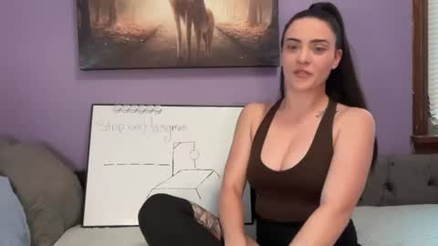zoeyknowsbest online show from June 25, 9:53 pm