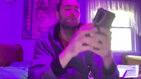 Snapshot of zorakload chatting on October 17, 4:22 pm Jesse online show from October 17, 4:22 pm