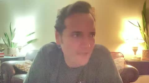 Snapshot of zorakload chatting on October 6, 1:56 am Jesse online show from October 6, 1:56 am