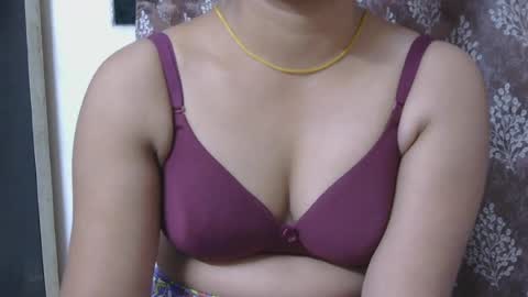 Zoya online show from June 16, 5:28 pm