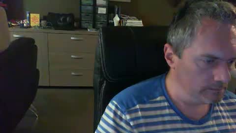 zultem online show from May 5, 3:46 am