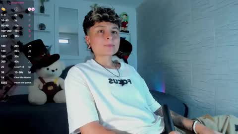 Zury Ramirez online show from September 10, 8:10 pm