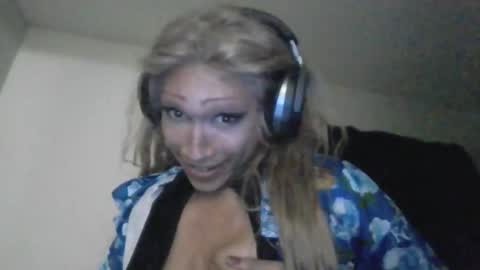 ZYA online show from February 28, 10:47 pm