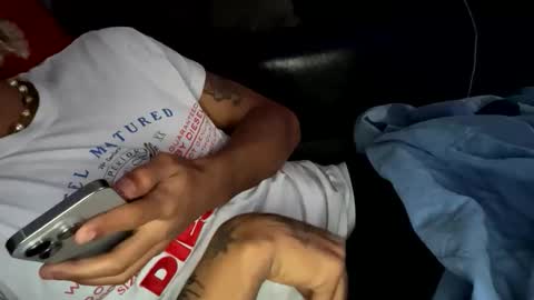 mixedtwinklol online show from January 19, 7:40 am